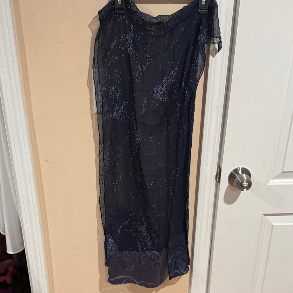 Elegantr Navy Blue Sheer Scarf